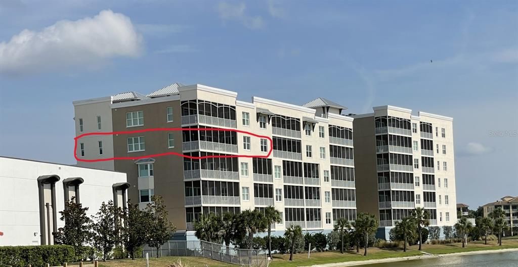 Rear view of Building 3 with Unit 3 circled