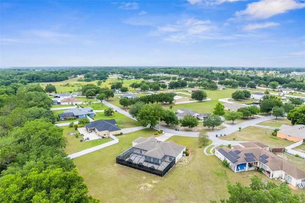 Active With Contract: $476,000 (4 beds, 2 baths, 1929 Square Feet)