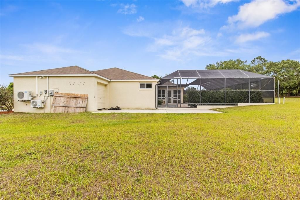 Active With Contract: $476,000 (4 beds, 2 baths, 1929 Square Feet)