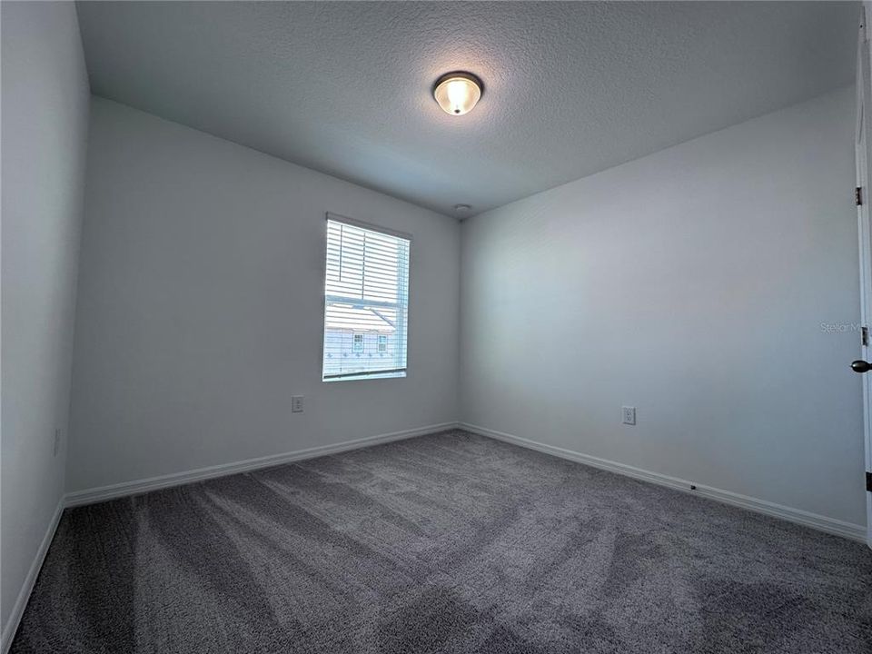 Active With Contract: $1,950 (3 beds, 2 baths, 1421 Square Feet)