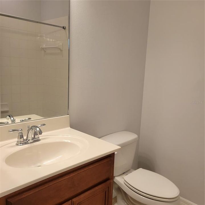 Active With Contract: $2,500 (3 beds, 2 baths, 1776 Square Feet)