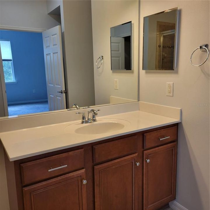 Active With Contract: $2,500 (3 beds, 2 baths, 1776 Square Feet)