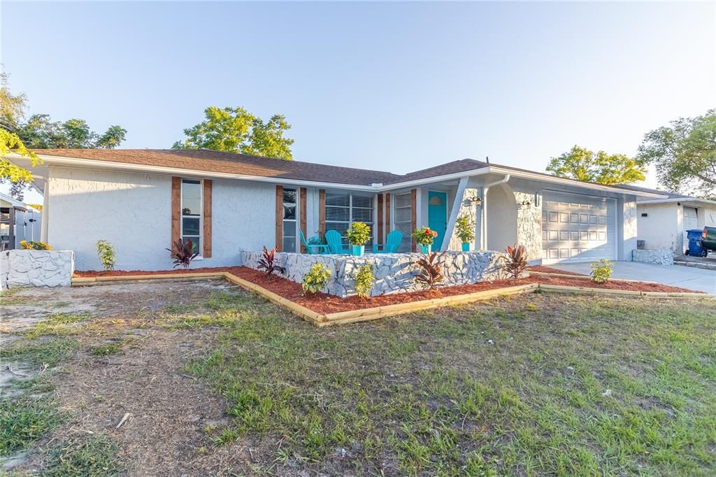 Recently Sold: $259,000 (3 beds, 2 baths, 1272 Square Feet)