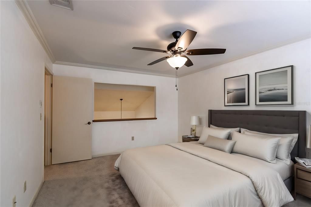 For Sale: $239,900 (2 beds, 2 baths, 1340 Square Feet)