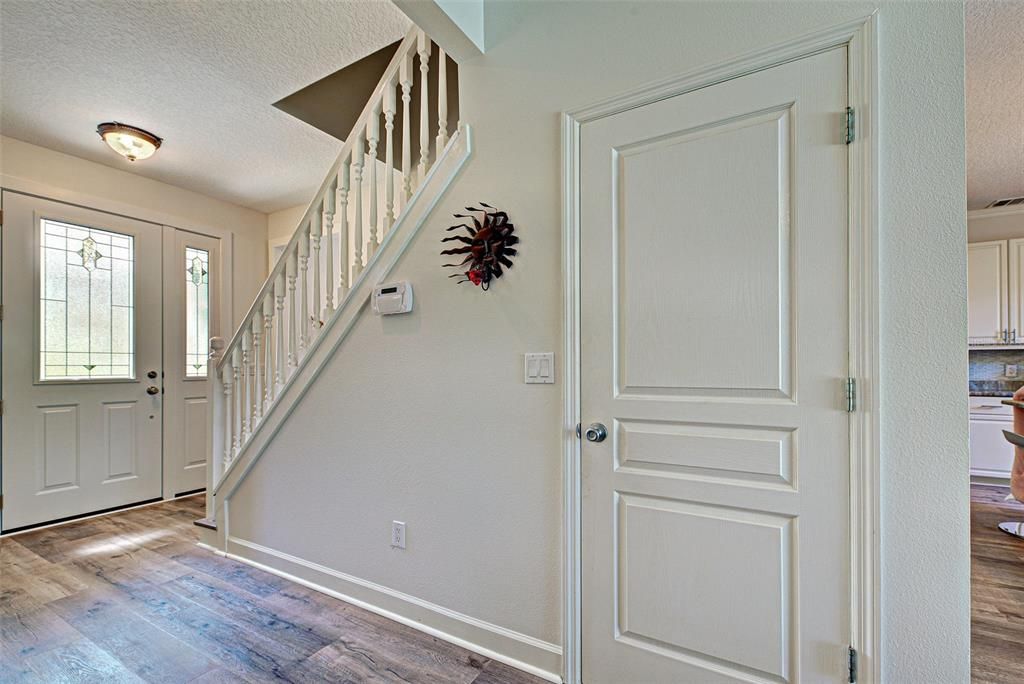 STORAGE UNDER STAIRCASE, ROOM TO STAND! YOU'VE SEEN IT ON HGTV, CUSTOM PET ROOM OR PLAY SPACE FOR SMALL CHILDREN. :)