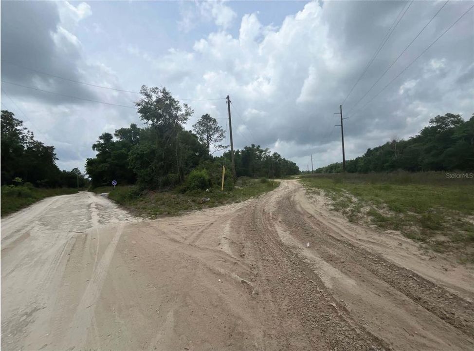 View of proximity to Rainbow River