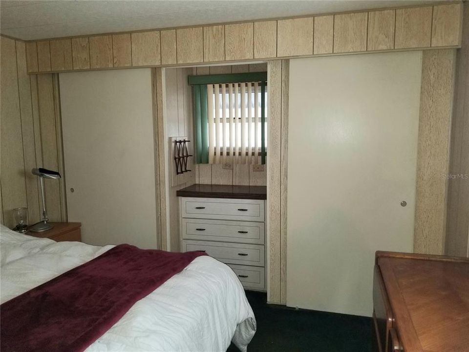 For Sale: $87,500 (2 beds, 1 baths, 672 Square Feet)