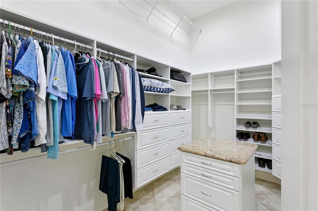 Primary suite walk-in closet