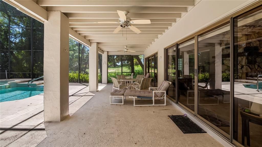 Wet Bar is open to the kitchen area and great Room