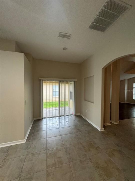 Active With Contract: $2,200 (3 beds, 2 baths, 1816 Square Feet)