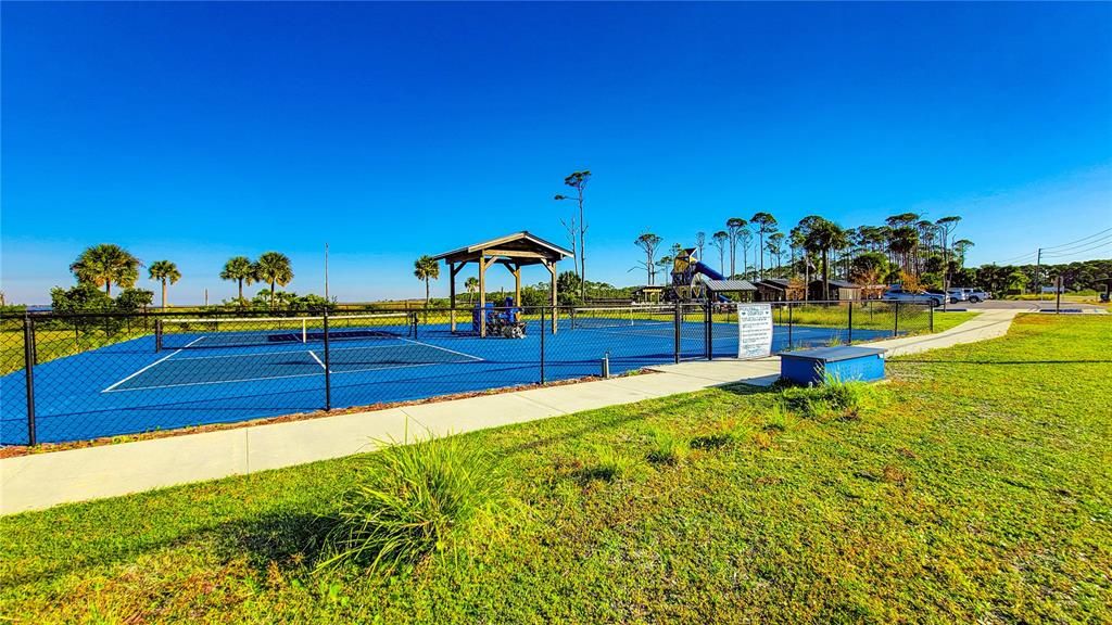 Pickleball at Salinas Park