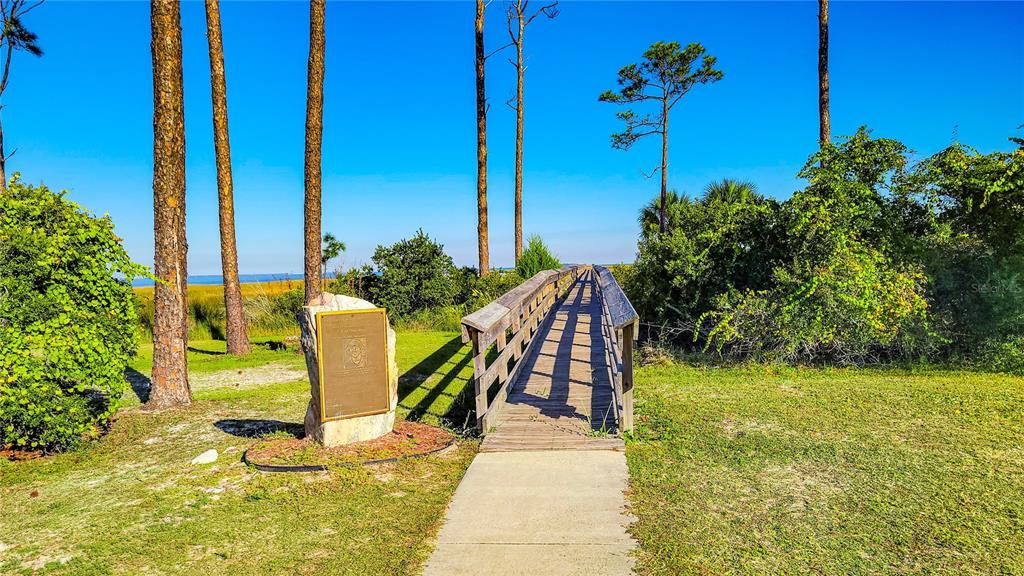 Salinas Park Pier Entrance