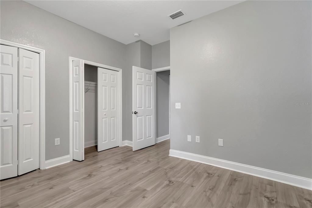 For Sale: $359,500 (3 beds, 2 baths, 1516 Square Feet)