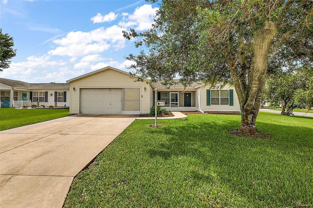 Recently Sold: $280,000 (3 beds, 2 baths, 1392 Square Feet)