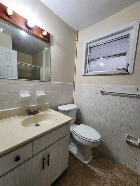 Second bathroom.