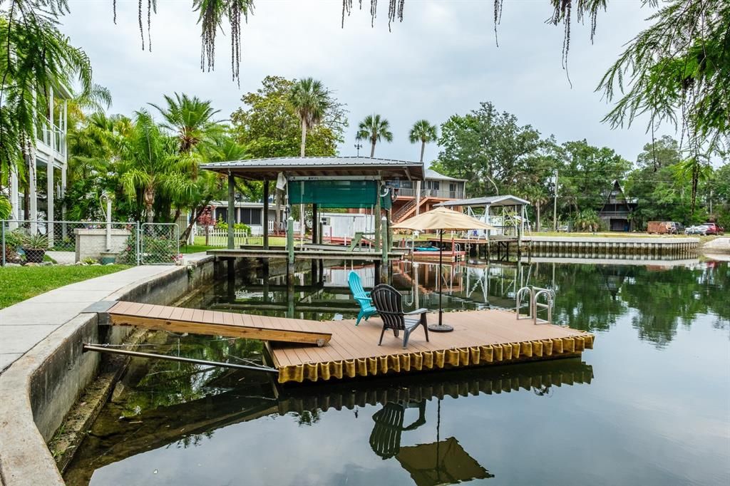 view of lagoon/river