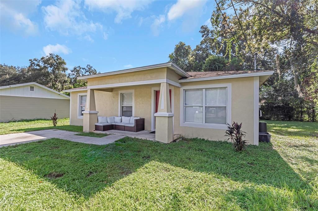 Recientemente alquilado: $1,650 (3 camas, 2 baños, 1200 Pies cuadrados)