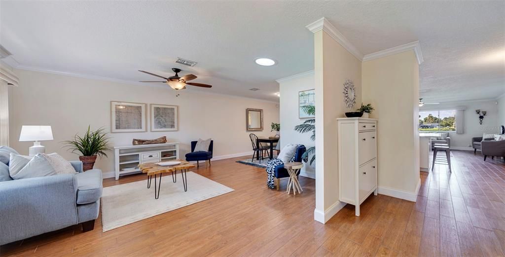 Recently Sold: $725,000 (3 beds, 2 baths, 1768 Square Feet)