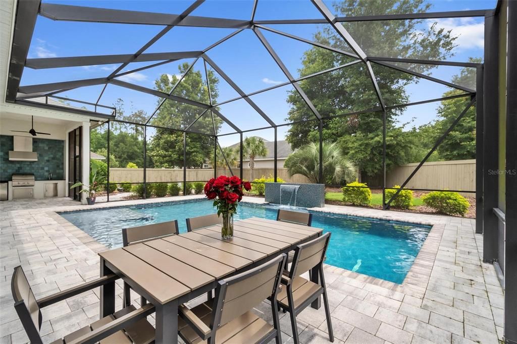 Recently Sold: $1,250,000 (4 beds, 4 baths, 3284 Square Feet)