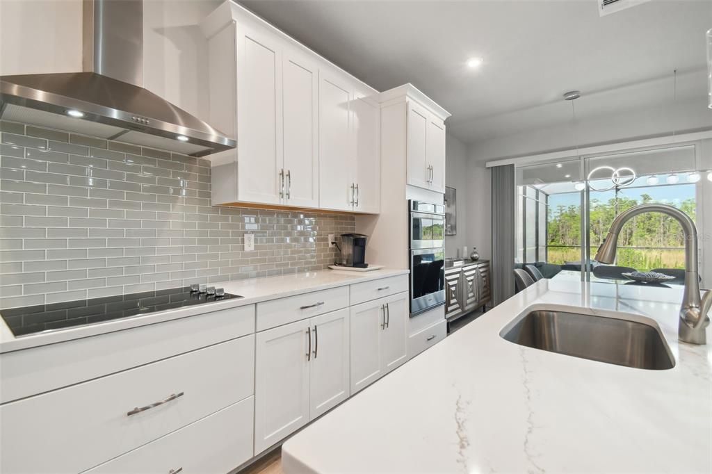 Active With Contract: $798,900 (5 beds, 3 baths, 2983 Square Feet)