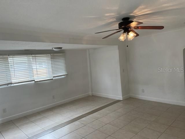 For Rent: $2,295 (3 beds, 1 baths, 1056 Square Feet)