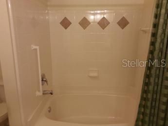 For Sale: $335,000 (2 beds, 2 baths, 1214 Square Feet)