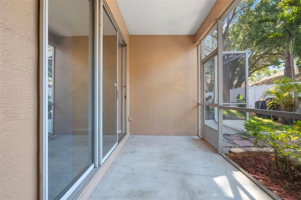 Recently Sold: $350,000 (3 beds, 2 baths, 1450 Square Feet)