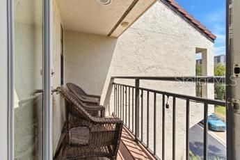 For Sale: $569,000 (2 beds, 2 baths, 1728 Square Feet)