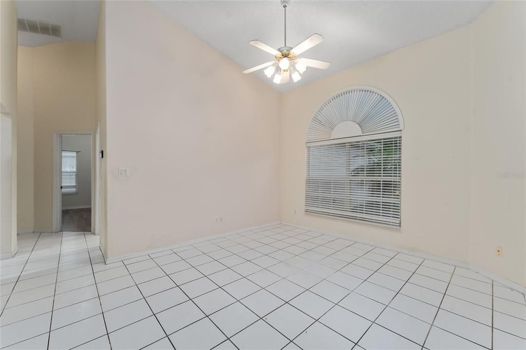 For Sale: $275,000 (3 beds, 2 baths, 1797 Square Feet)