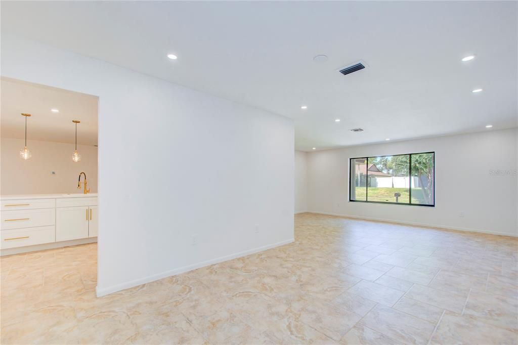 Spacious Living room/ Dining room