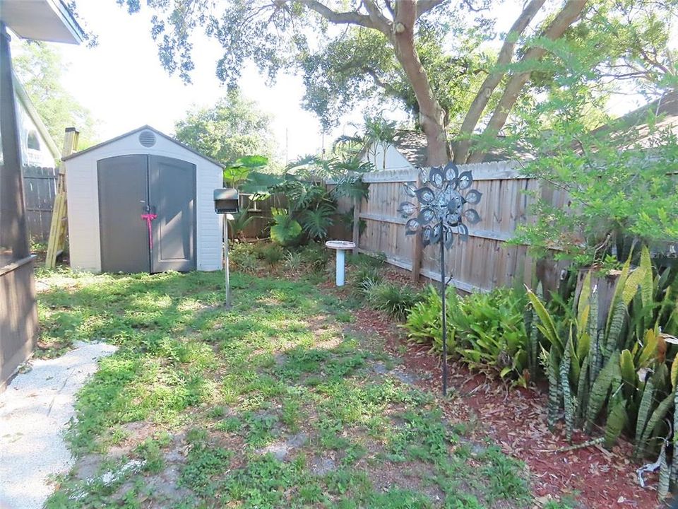 For Sale: $339,900 (3 beds, 2 baths, 1157 Square Feet)