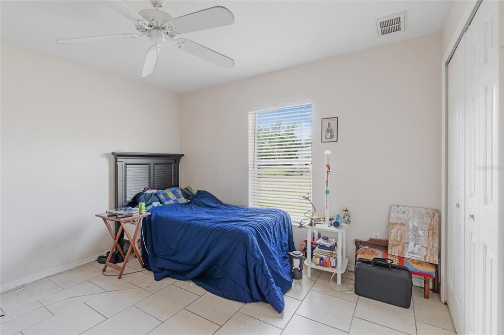 For Sale: $324,900 (3 beds, 2 baths, 2091 Square Feet)