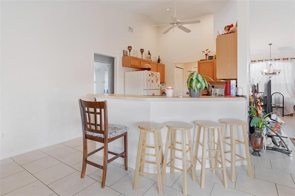 For Sale: $324,900 (3 beds, 2 baths, 2091 Square Feet)