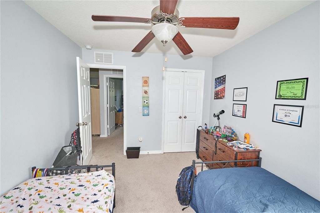 For Sale: $449,000 (3 beds, 2 baths, 1964 Square Feet)