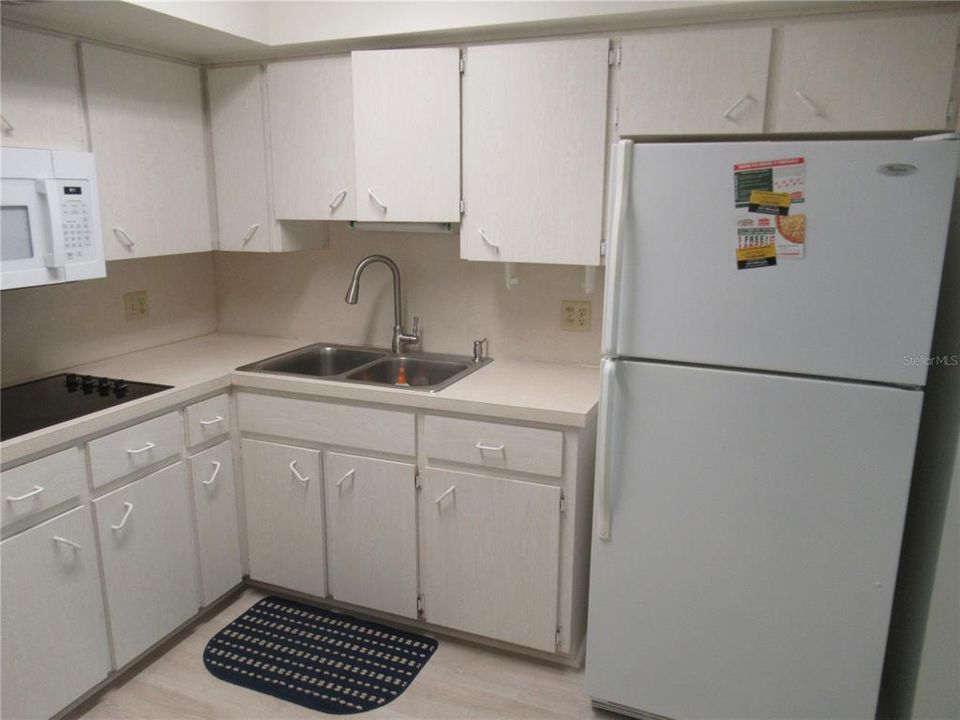 For Rent: $1,500 (2 beds, 2 baths, 1070 Square Feet)