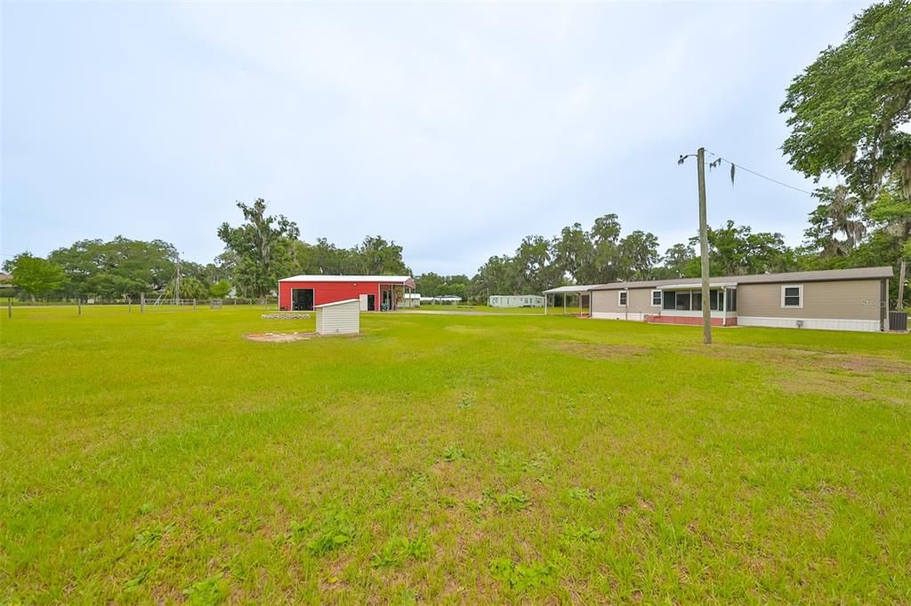 For Sale: $450,000 (3 beds, 2 baths, 1568 Square Feet)