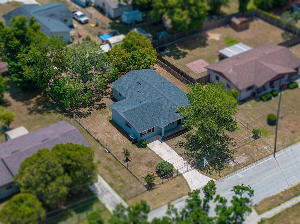 For Sale: $250,000 (3 beds, 2 baths, 1611 Square Feet)