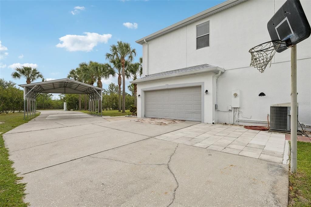 2-CAR SIDE FACING GARAGE.