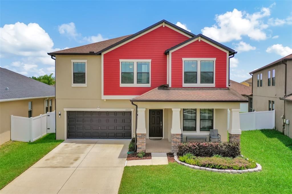 Active With Contract: $549,000 (4 beds, 2 baths, 2946 Square Feet)