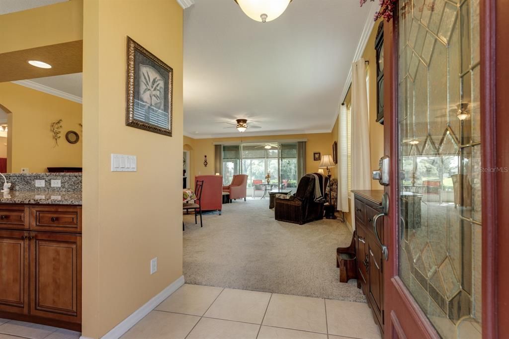 Active With Contract: $279,900 (2 beds, 2 baths, 1620 Square Feet)