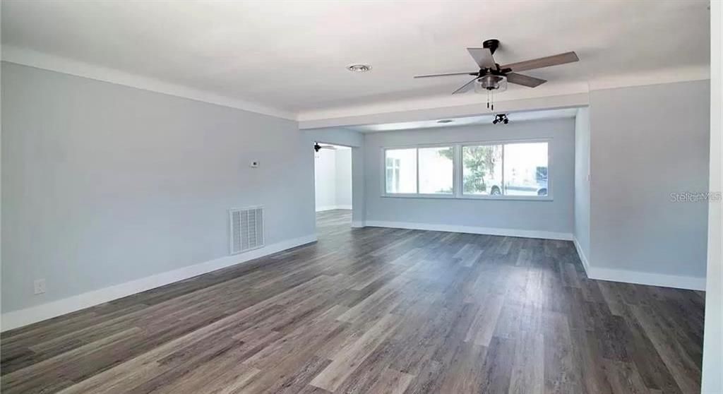 For Rent: $3,500 (3 beds, 2 baths, 1688 Square Feet)
