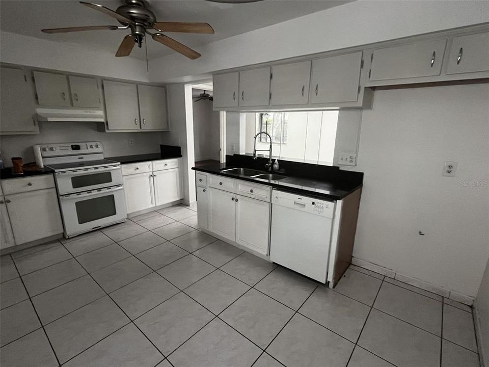 Active With Contract: $379,000 (4 beds, 2 baths, 1290 Square Feet)