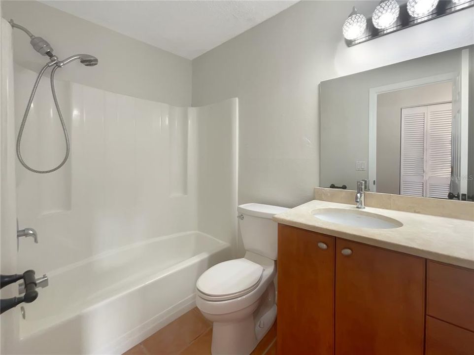 For Sale: $252,000 (3 beds, 2 baths, 1272 Square Feet)