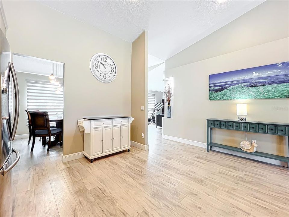 For Sale: $535,900 (3 beds, 2 baths, 1856 Square Feet)