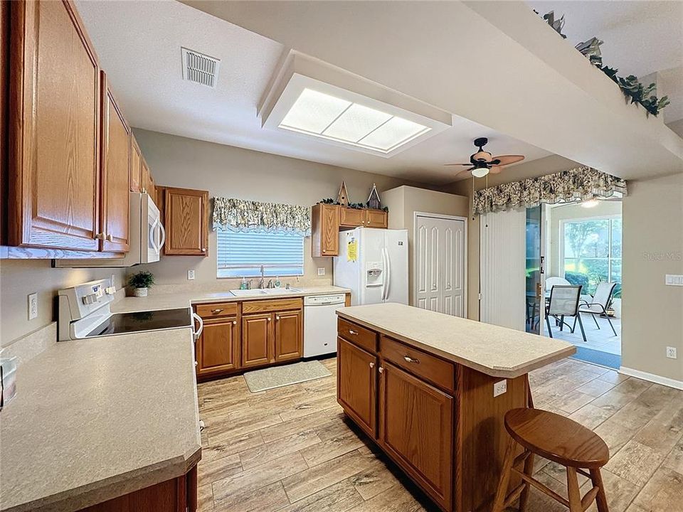 Kitchen open to lanai