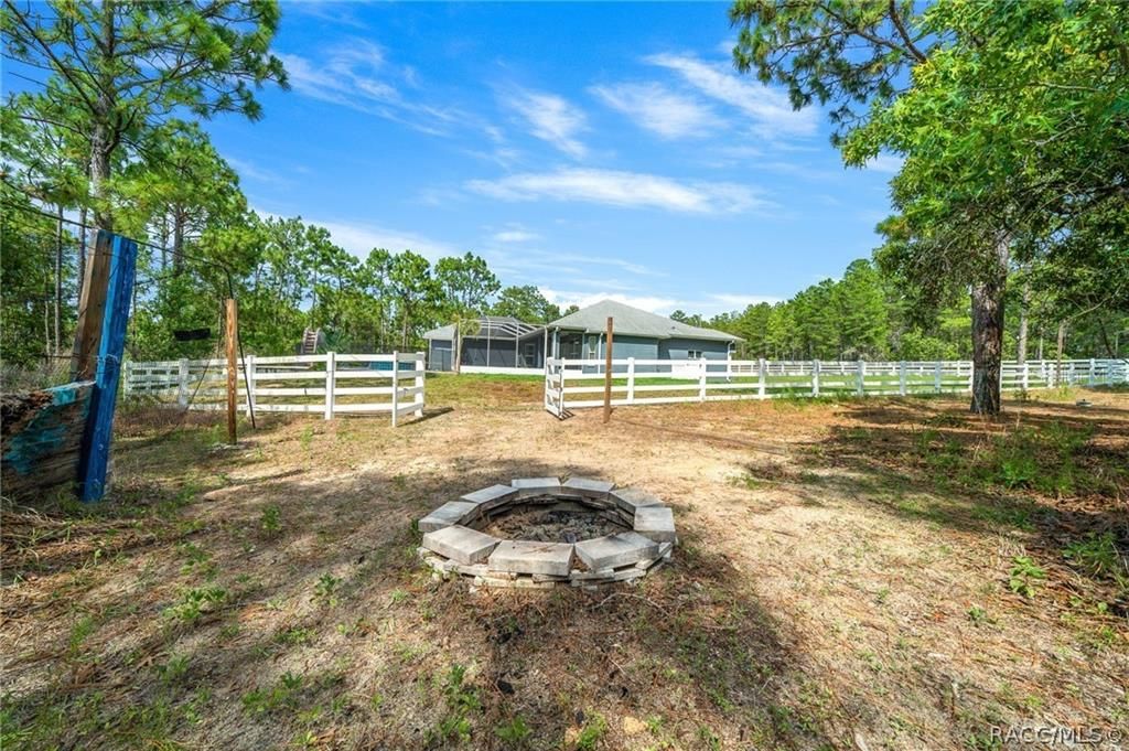 For Sale: $685,000 (4 beds, 2 baths, 2351 Square Feet)