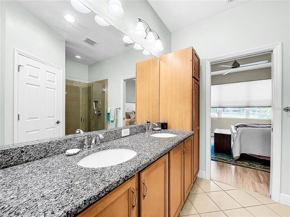 For Sale: $392,500 (3 beds, 2 baths, 1568 Square Feet)