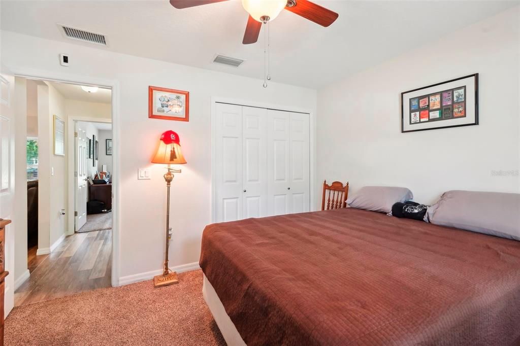 Active With Contract: $309,000 (3 beds, 2 baths, 1252 Square Feet)