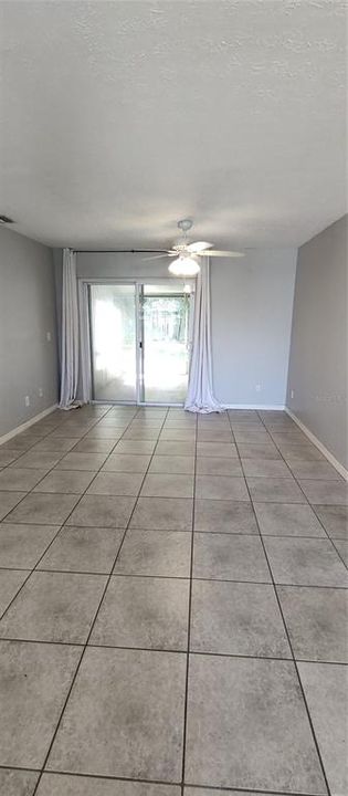 For Rent: $1,525 (2 beds, 1 baths, 800 Square Feet)