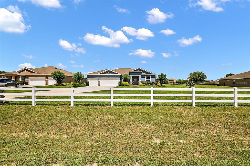 For Sale: $485,000 (4 beds, 2 baths, 2485 Square Feet)